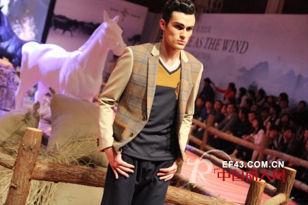 杰尼轩诗2013秋冬新品发布会圆满谢幕