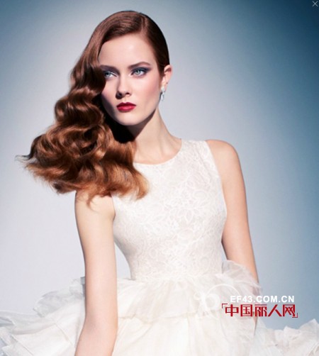 ELLASSAY（歌力思）2013春夏广告大片赏析