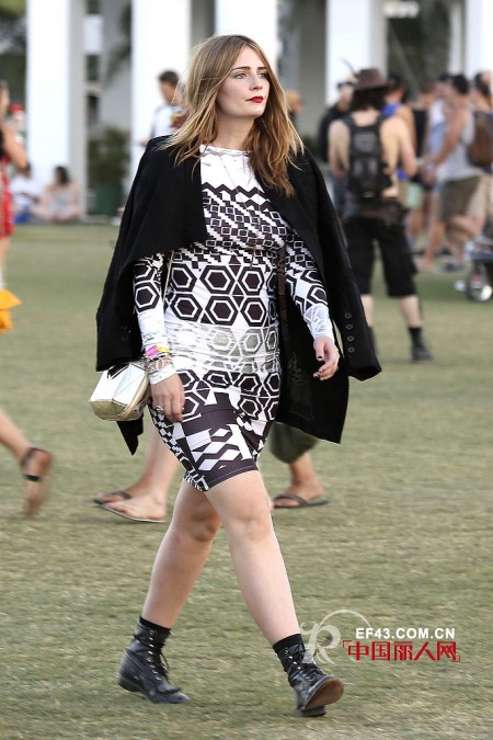 2013年柯契拉音乐节街拍 看音乐达人们的时尚观