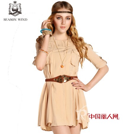 季候风夏装新品之素色当道季