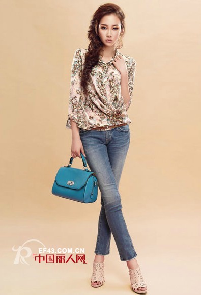 依步达2013年春夏新款产品目录