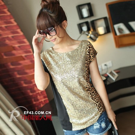 五一高调出游  狂野迷情豹纹单品