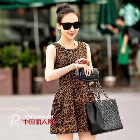 五一高调出游  狂野迷情豹纹单品