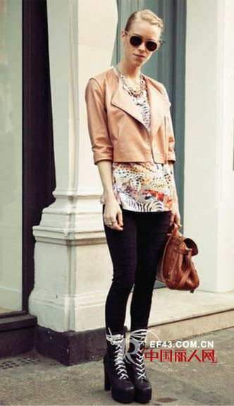 用春夏裸色打造阳光治愈系美人儿