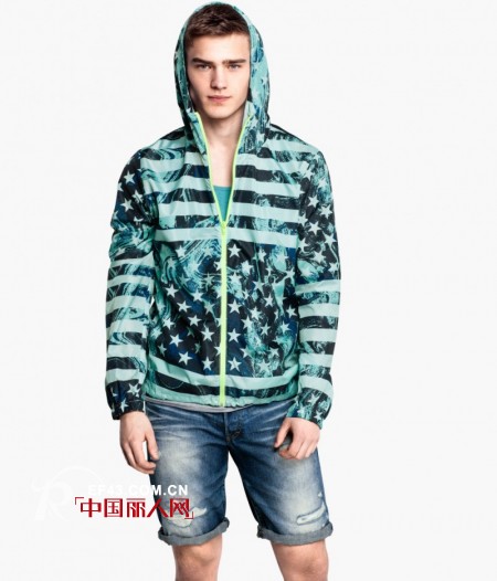 Bo Develius演绎2013年H&M夏季男装新款