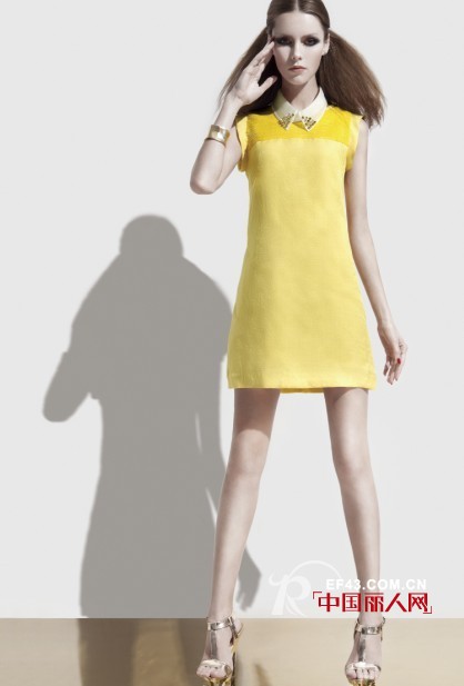 弗卡女装2013年春夏新品火热销售中