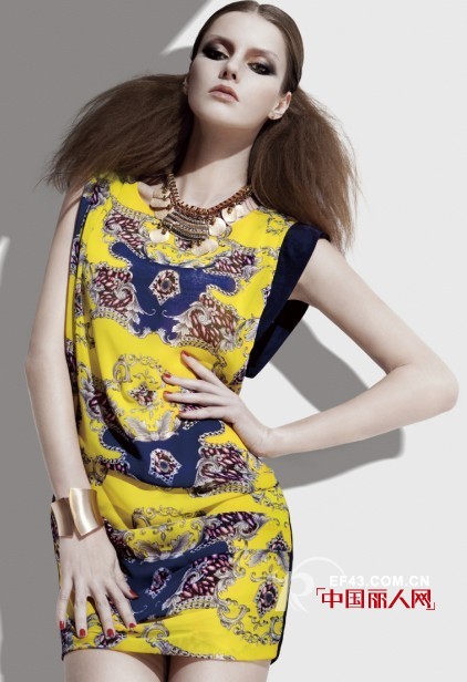 弗卡女装2013年春夏新品火热销售中