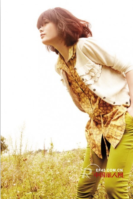 素言女装  清新甜美风带来最恰当的出游装扮