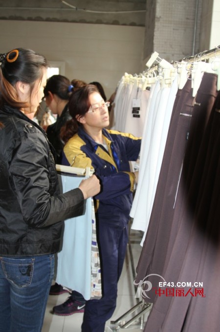 大家一起爱雅安,舒朗为雅安祈福总动员