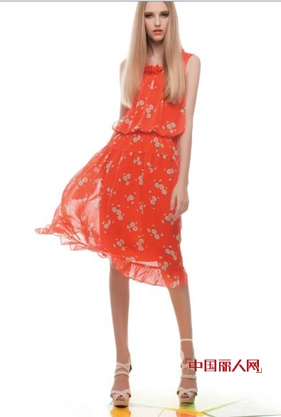 潘尼潘尼春夏连衣裙  雅皮士的小资生活