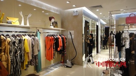 JANESTORY经典故事品牌再次进驻广州天河城