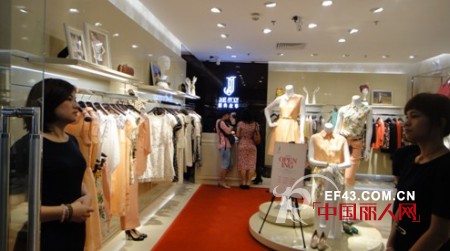 JANESTORY经典故事品牌再次进驻广州天河城