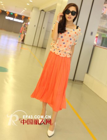 半身长裙绽放极致的仙美