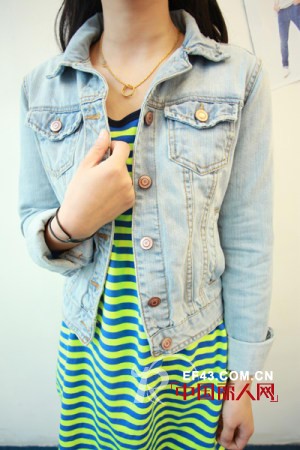 休闲牛仔小外套 就做小清新