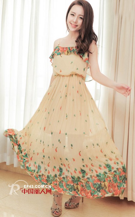 飘逸仙美长裙 度假真抢镜