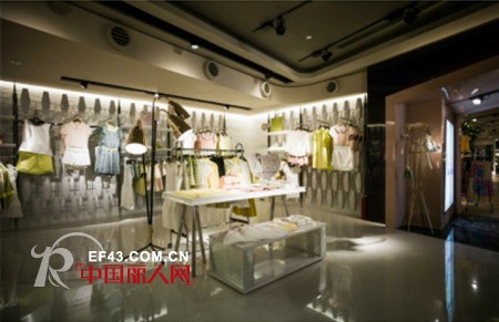 Five Plus 北京东方新天地旗舰店华丽开业