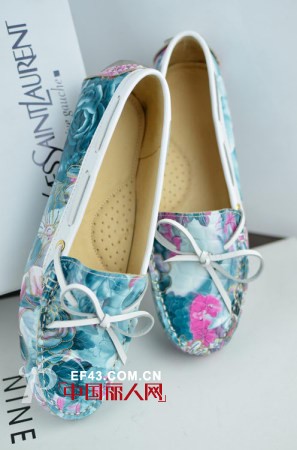 大爱豆豆鞋 可爱又甜美