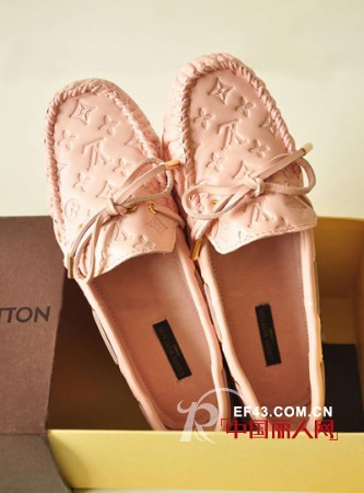 大爱豆豆鞋 可爱又甜美