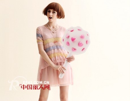 tune tune女装推出全新夏季新品系列