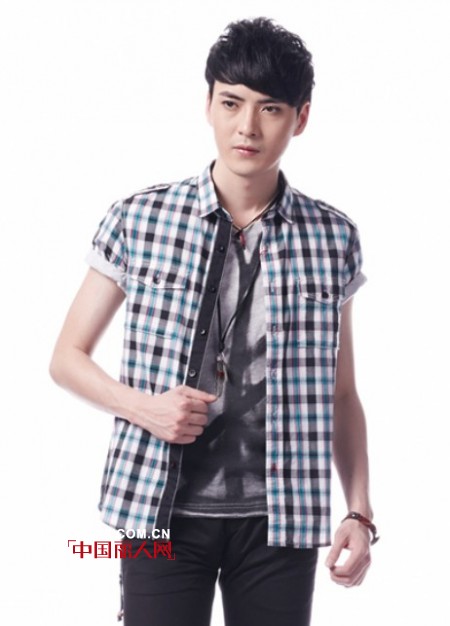 宾宝男装夏日新品 T恤也要玩花样