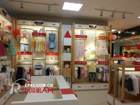 铅笔俱乐部惠州人人乐新店隆重开业