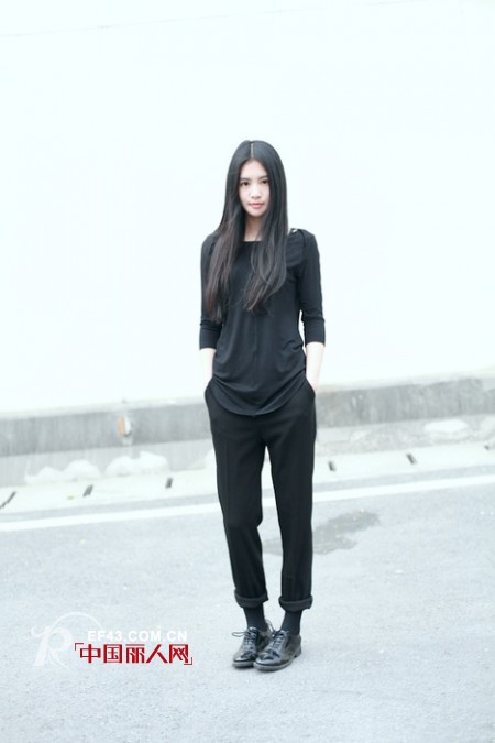 不随波逐流 中性随意搭不做路人甲