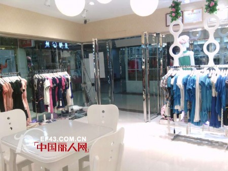 热烈庆祝知彩女装湖南长沙专卖店盛大开业