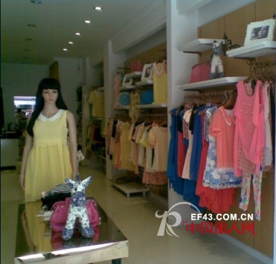 慈溪店——热烈庆祝宁波慈溪DOJOY独角马专卖店开业