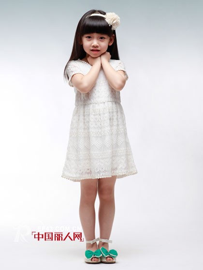 春芽子童装夏季新品全新首发  今夏来一场华丽de旅行