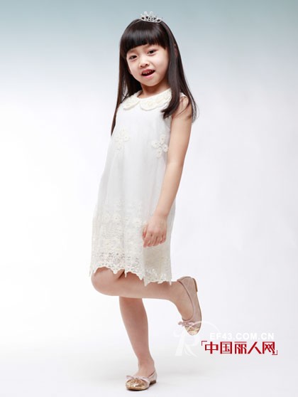 春芽子童装夏季新品全新首发  今夏来一场华丽de旅行