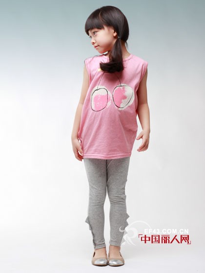 春芽子童装夏季新品全新首发  今夏来一场华丽de旅行