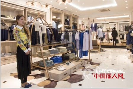 快时尚男装品牌UO  职场成功人士首选品牌