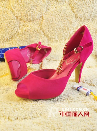 鱼嘴高跟鞋 女人们的夏日新宠