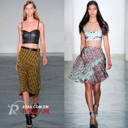 大胆露脐装 穿出别样性感