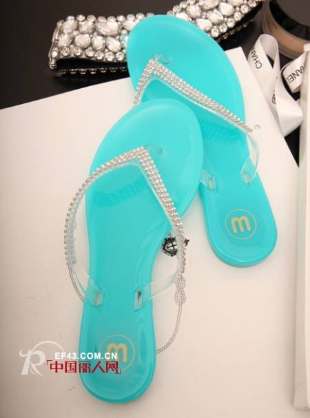 那静静的彩色,闪动着整个世界