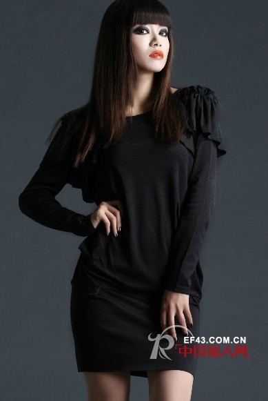 舒朗旗下品牌醉酷女装系列 演绎极简黑色风