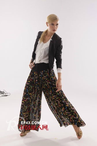 问题身材不发愁 迪斯廷.凯女装教你轻松解决