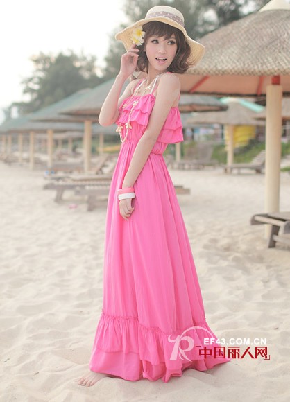 沙滩裙 海边那一抹亮丽的风景线