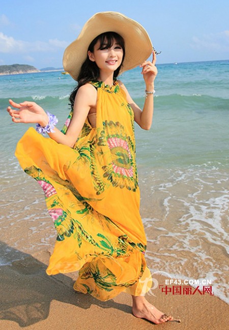 沙滩裙 海边那一抹亮丽的风景线