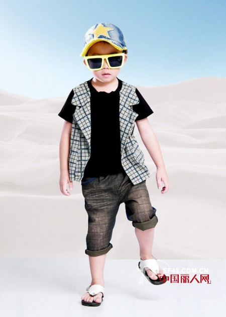 中阁娃娃童装  韩范时尚潮流在前线