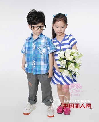 童梦家童装  实现孩子梦想的家园