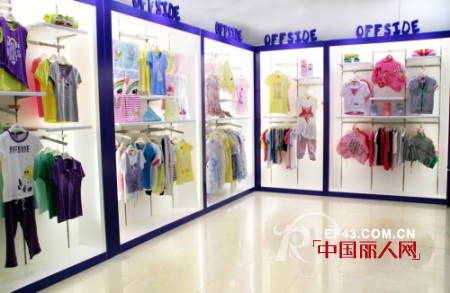 越位少年装店铺装修美学 助您抓住客流量