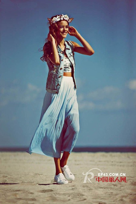 菲粼女装 打破传统搭配就是要不一样