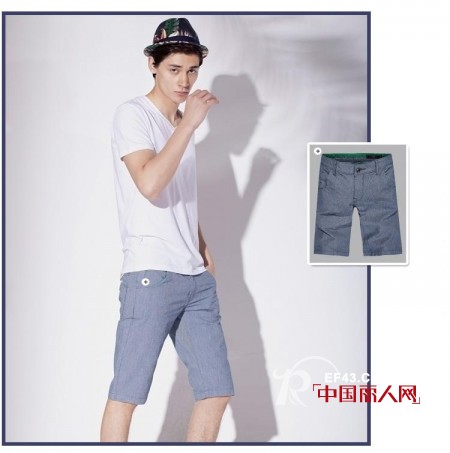 卡洛斯夏装搭配指南 时尚焦点潮这里