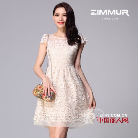 ZIMMUR子牧女装  清新白领装火爆来袭