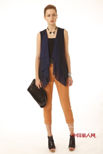 a.y.k知名少淑装  这个夏季散发无穷魅力