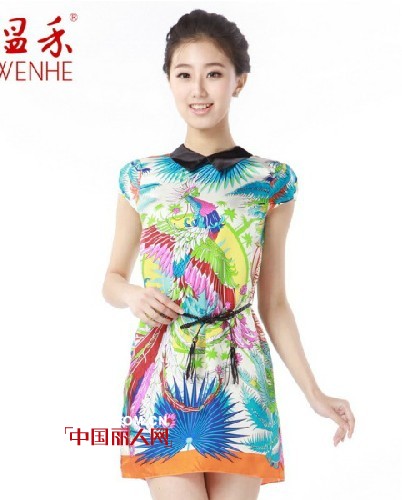 温禾女装夏季新品 中西艺术融合的美学