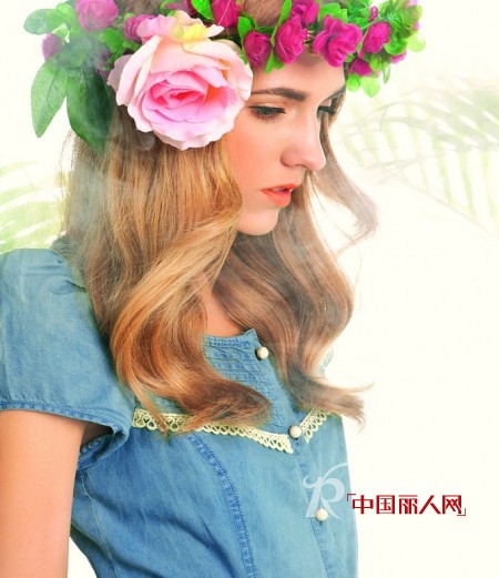 佧茜文时尚女装2013无限商机与您同享……