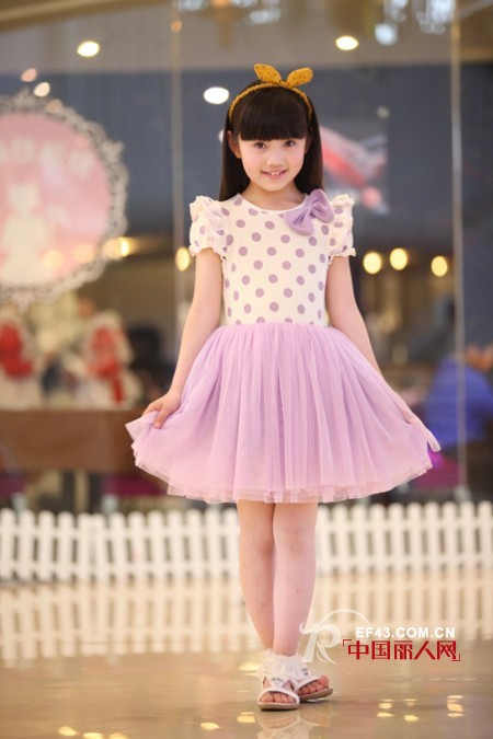 笛莎时尚童装 清凉一夏做时尚小公主