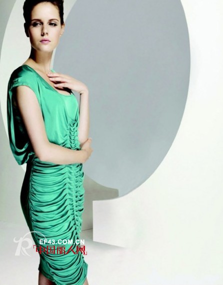 预祝芬梵尼时装大连店 开业大吉